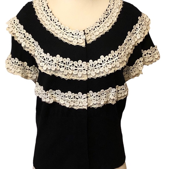 Anthropologie Sweaters - NWOT! Anthropologie Knitted & Knotted Brand Short Sleeved Sweater XL